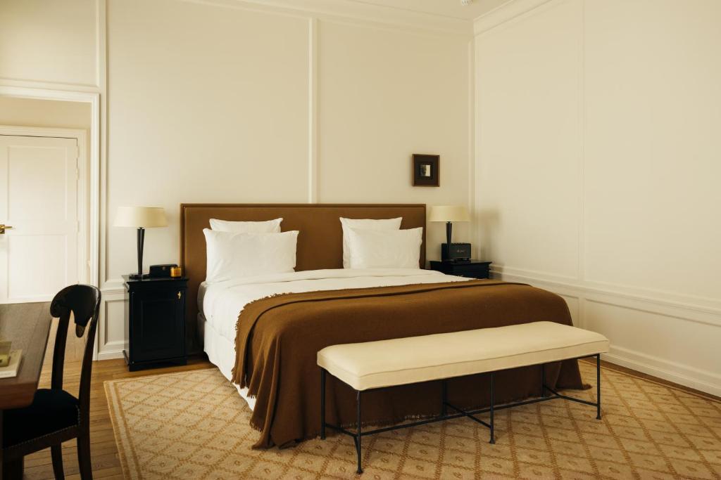 Junior Suite - Image 7