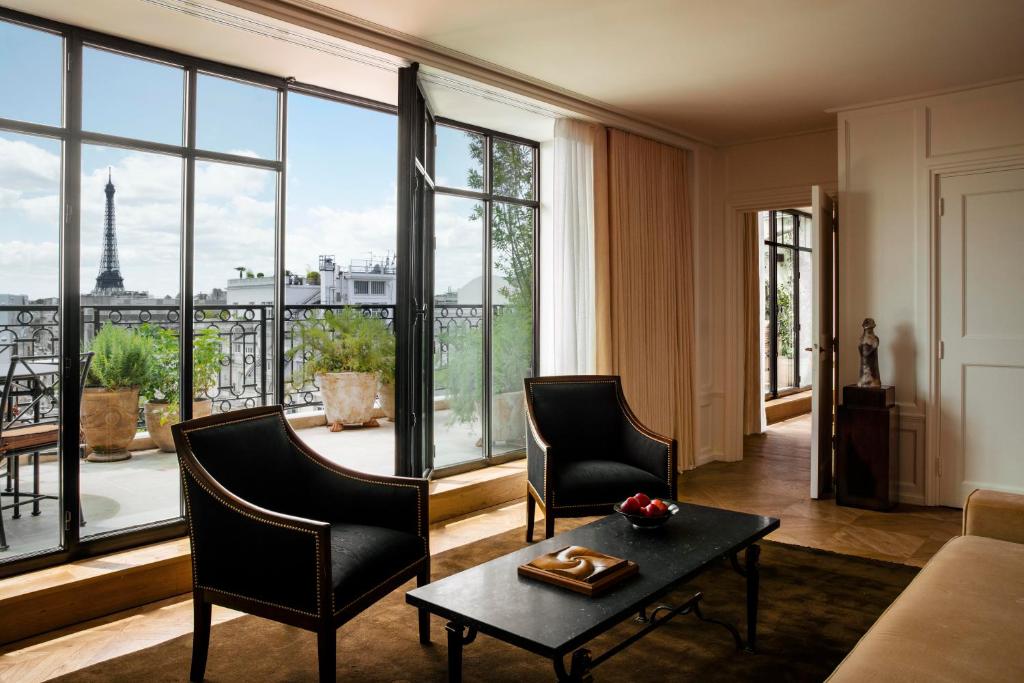 Suite with Terrace - Image 1