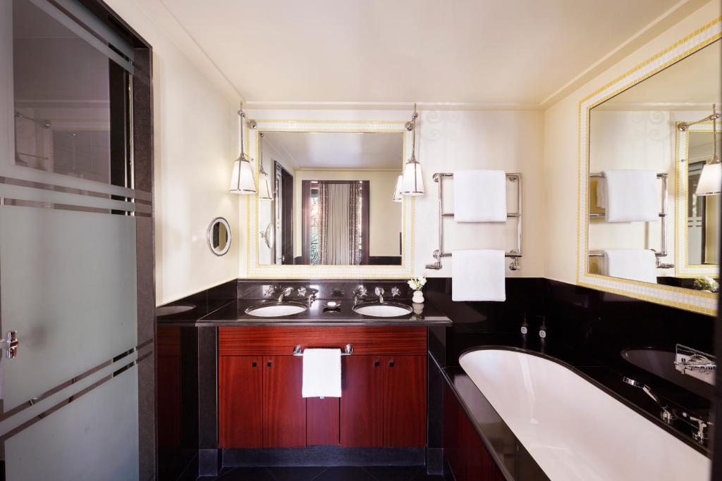 Champs-Elysées Prestige Junior Suite - Image 2