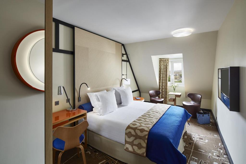 Deluxe Room with Spa & Fitness Access - Image 3