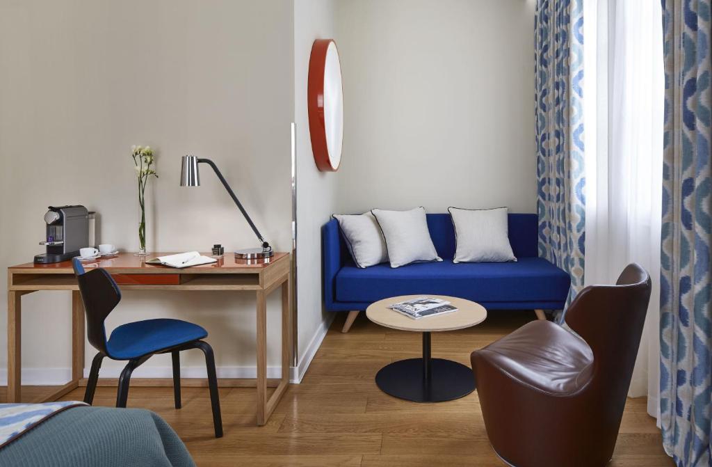 Deluxe Room with Spa & Fitness Access - Image 4