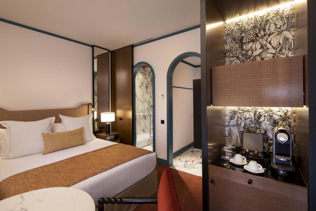 Executive Double Room with Spa & Fitness Access - Image 1