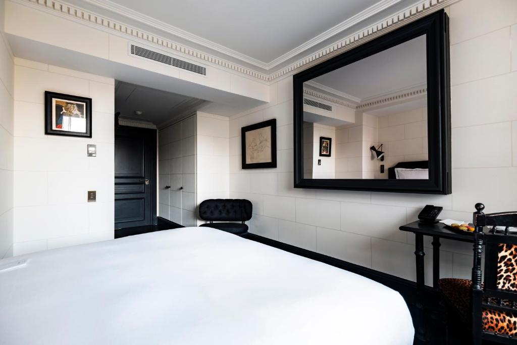 Prestige, Guest room, 1 King - Image 7