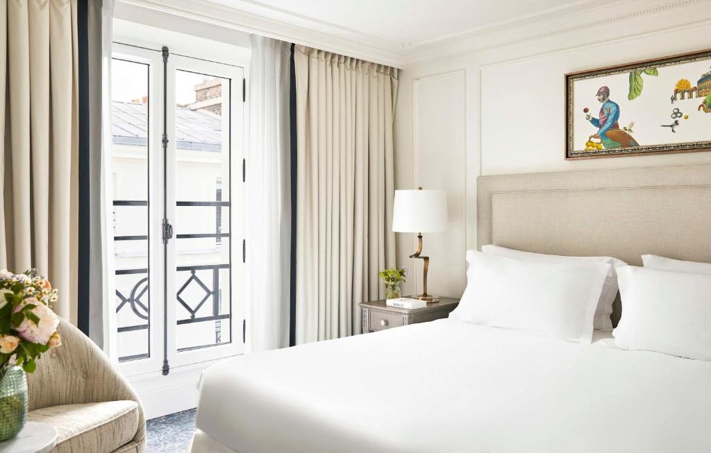 Family Suite with View - Image 6