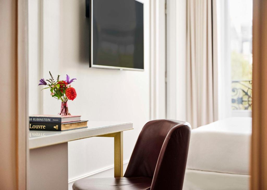 King Room with View - Image 4
