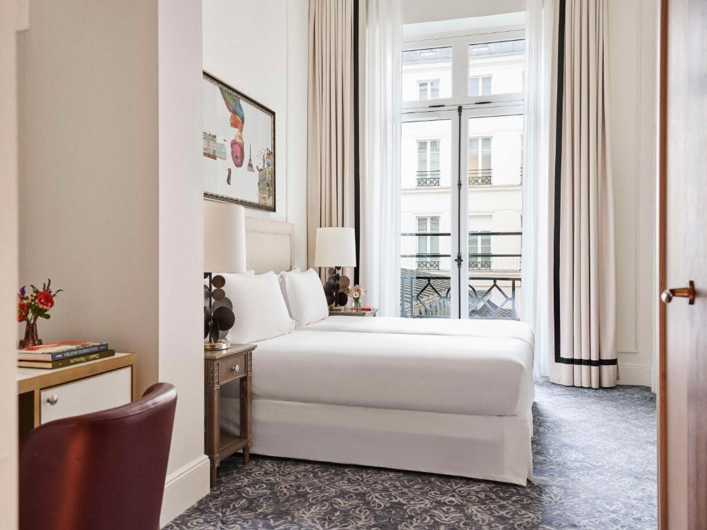 Twin Room - Image 1