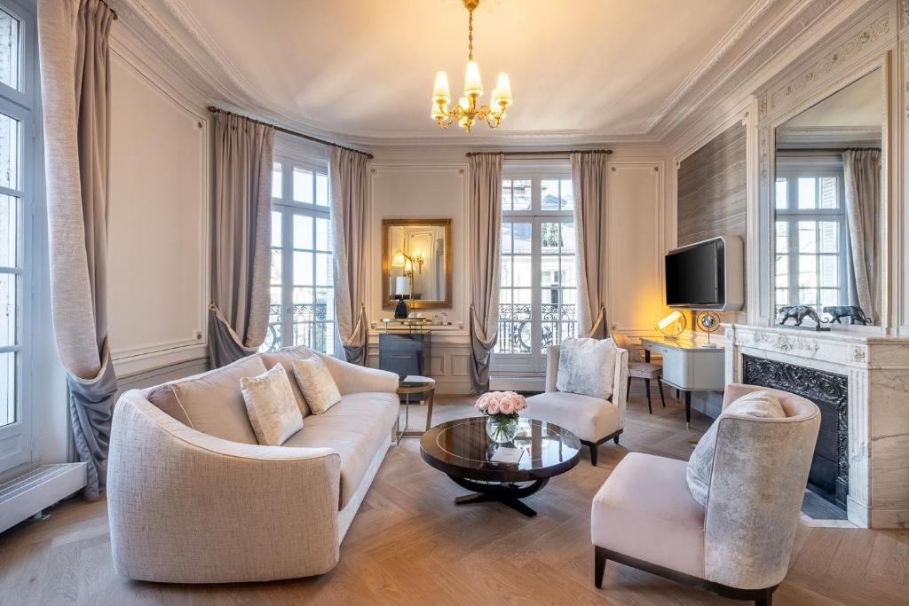 Prestige Suite - Image 2