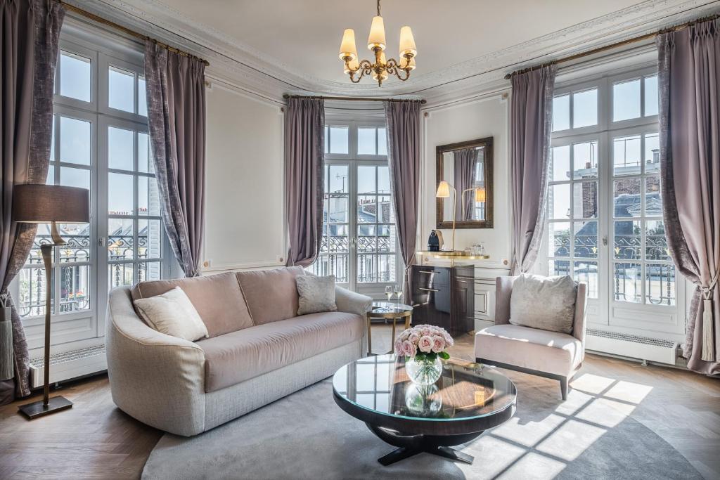 Prestige Suite - Image 4