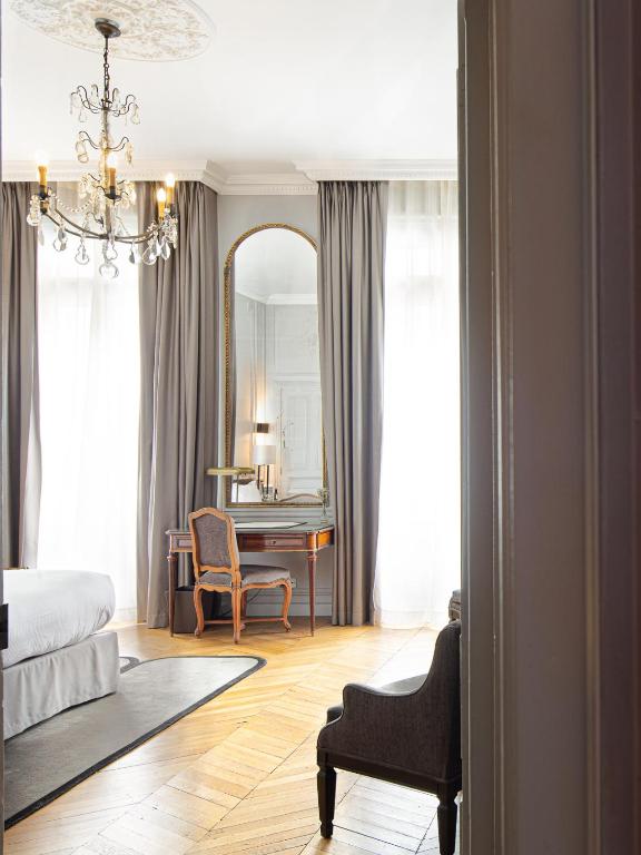 Executive Double or Twin Room - Image 5