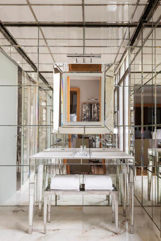 Junior Suite - Image 3