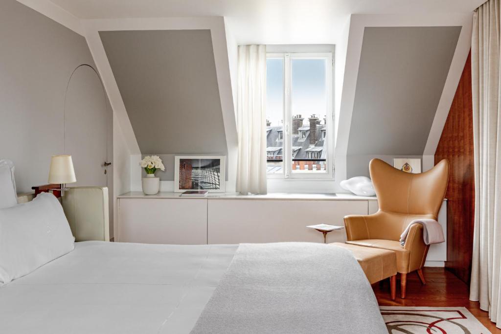 Penthouse Suite - Image 2