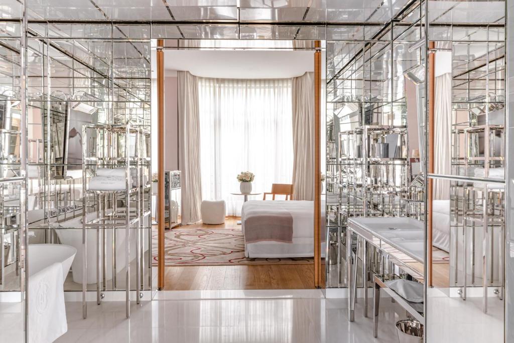 Prestige Suite - Image 6