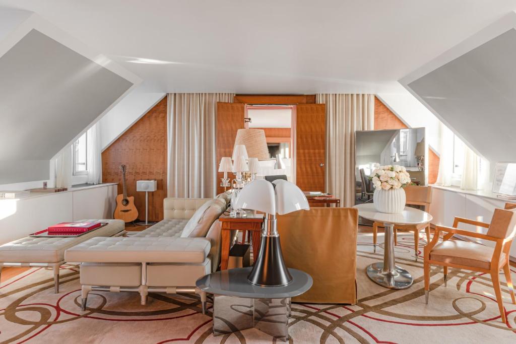 Ray Charles Suite - Image 1