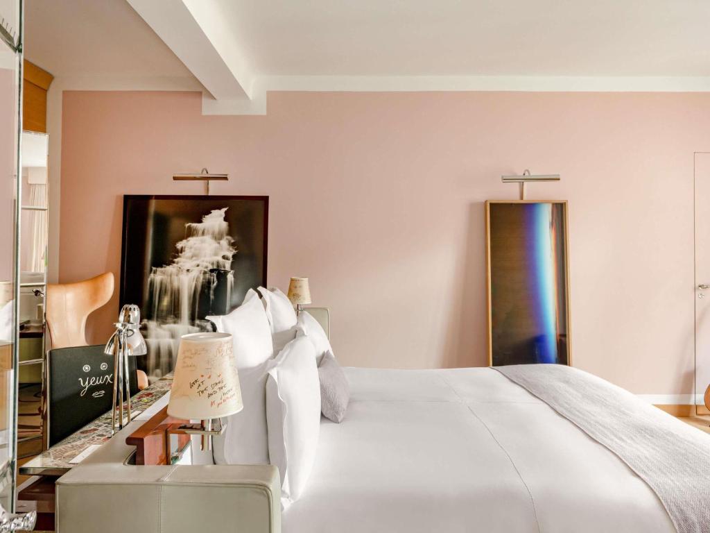 Royal Monceau Suite - Image 10