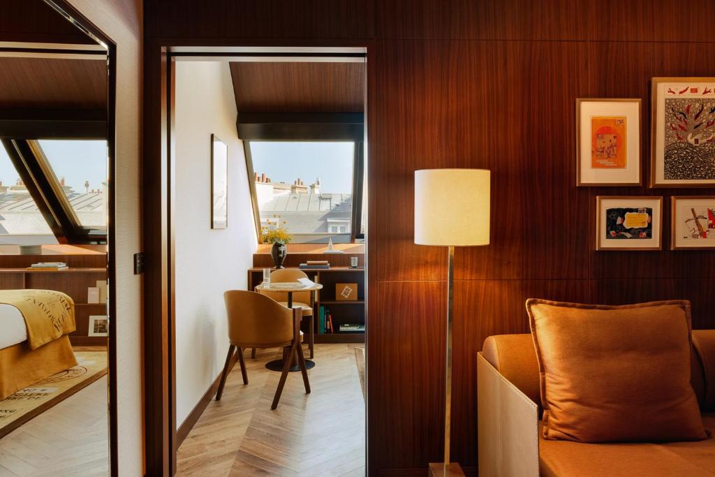 Suite Parisian rooftops View - Atelier - Image 3