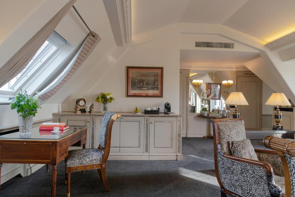 Imperial Suite - Image 20