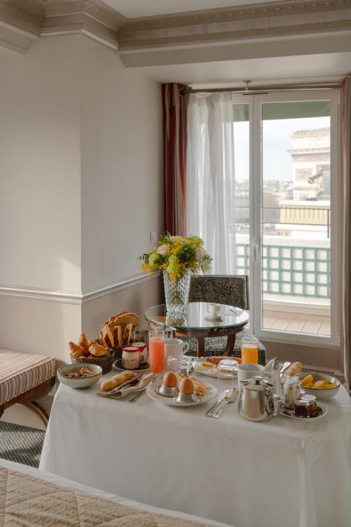 Imperial Suite - Image 21