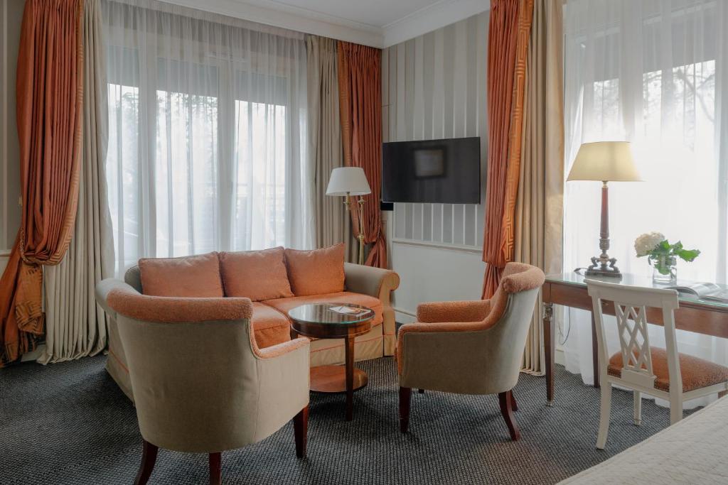 Junior Suite Avenue Terrasse - Image 10