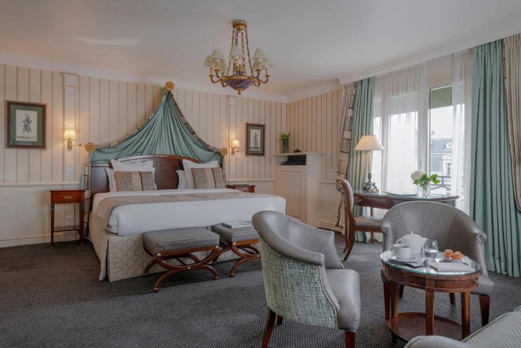Junior Suite Avenue - Image 7