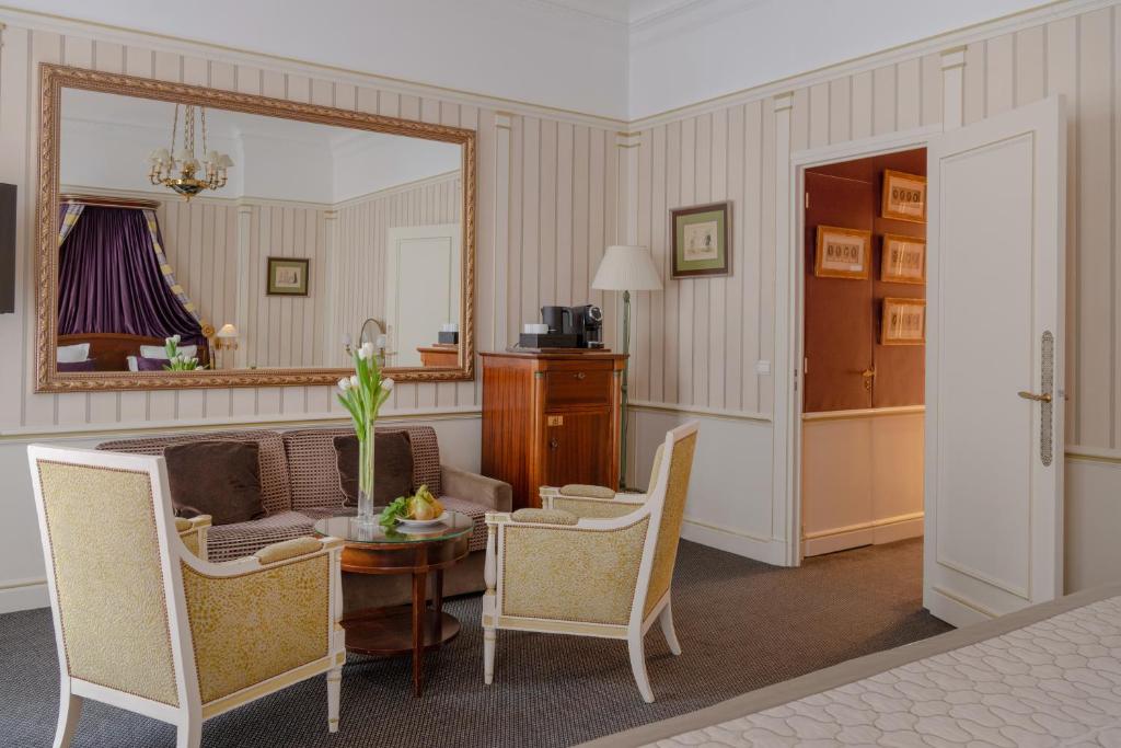 Junior Suite - Image 4