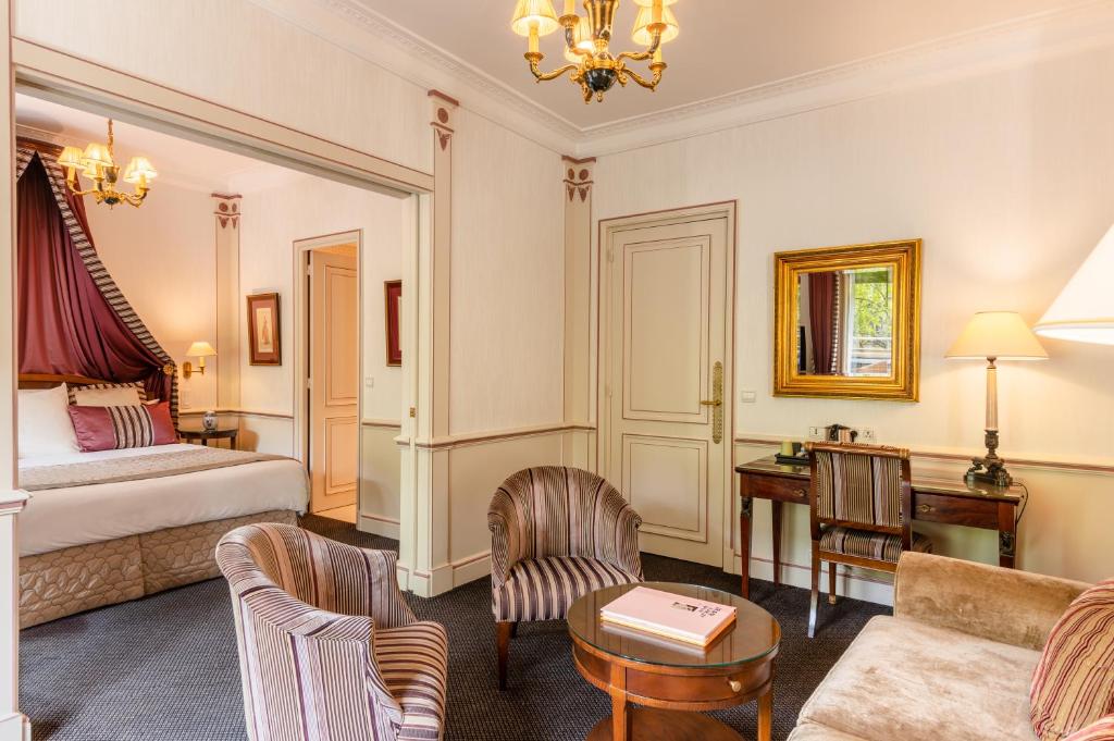 Suite Avenue Terrasse - Image 4