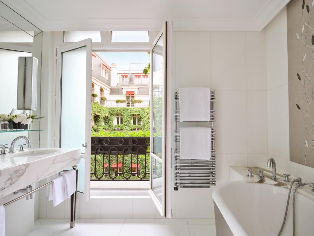 Junior Suite - Image 3