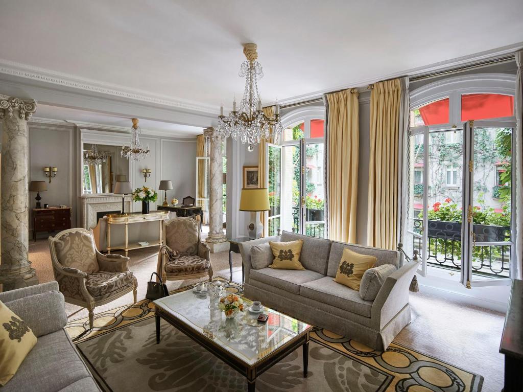 Presidential Suite - Image 2
