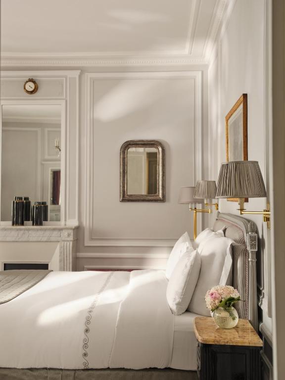 Superior Double or Twin Room - Image 2