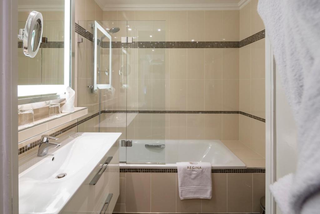 Deluxe Room - Image 6