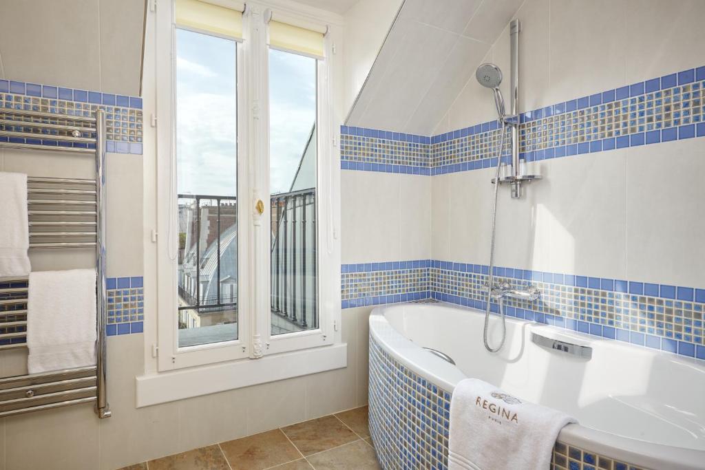 Family Suite (2 Adults + 2 Children) - Image 11