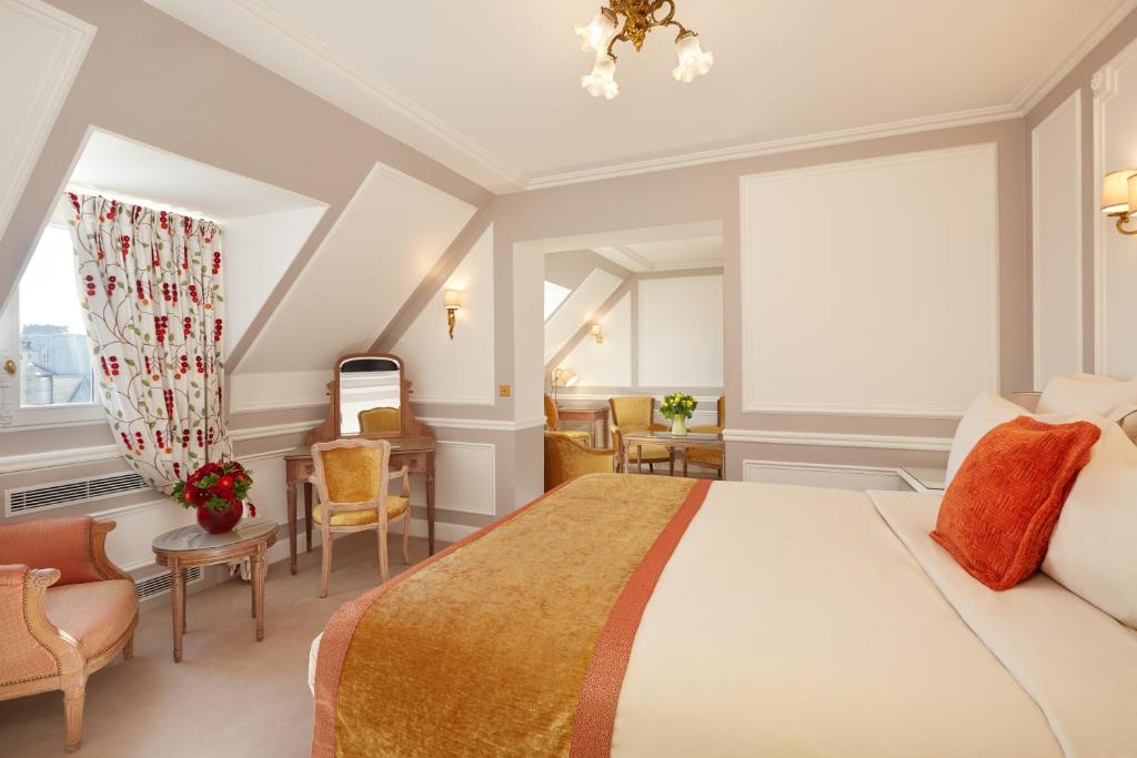 Family Suite (2 Adults + 2 Children) - Image 3