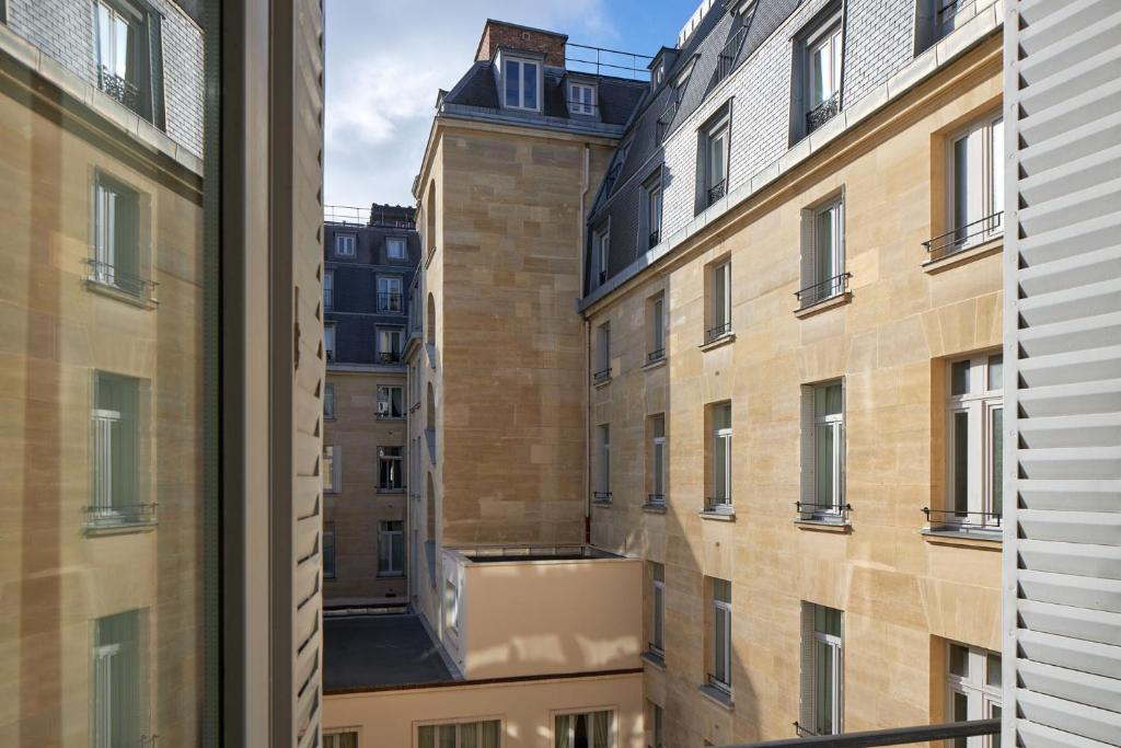 Prestige Suite - Image 5