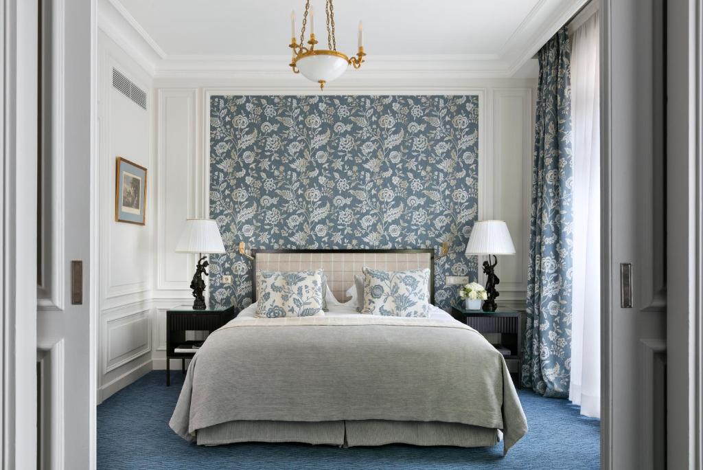 Junior Suite - Image 1