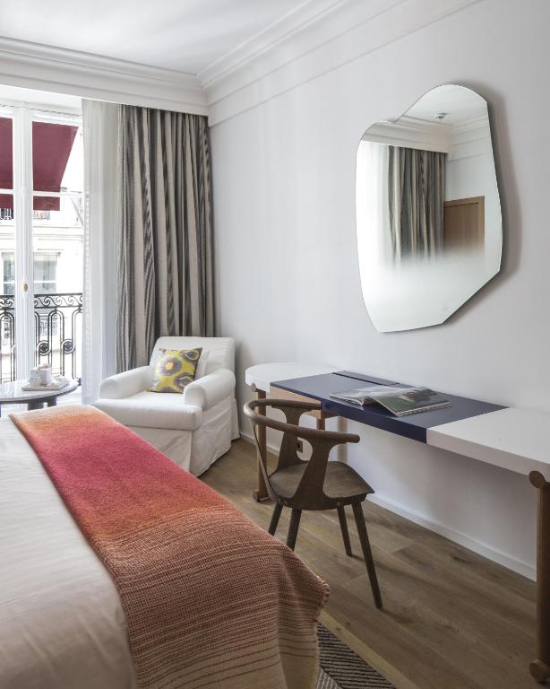 Superior Double Room - Image 4