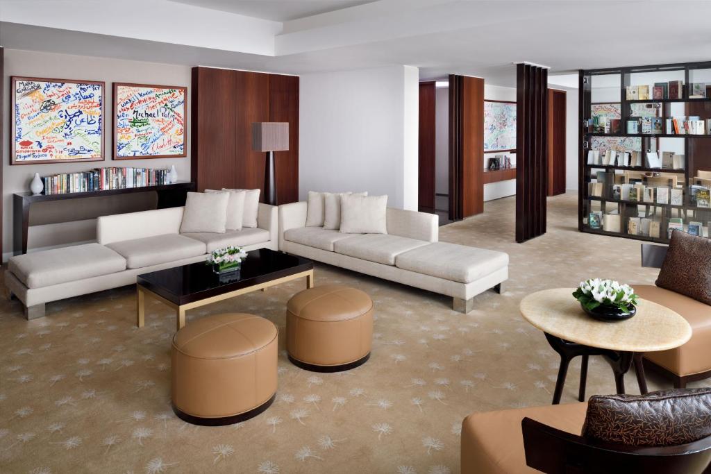 Two-Bedroom Diplomatic Suite - Image 2