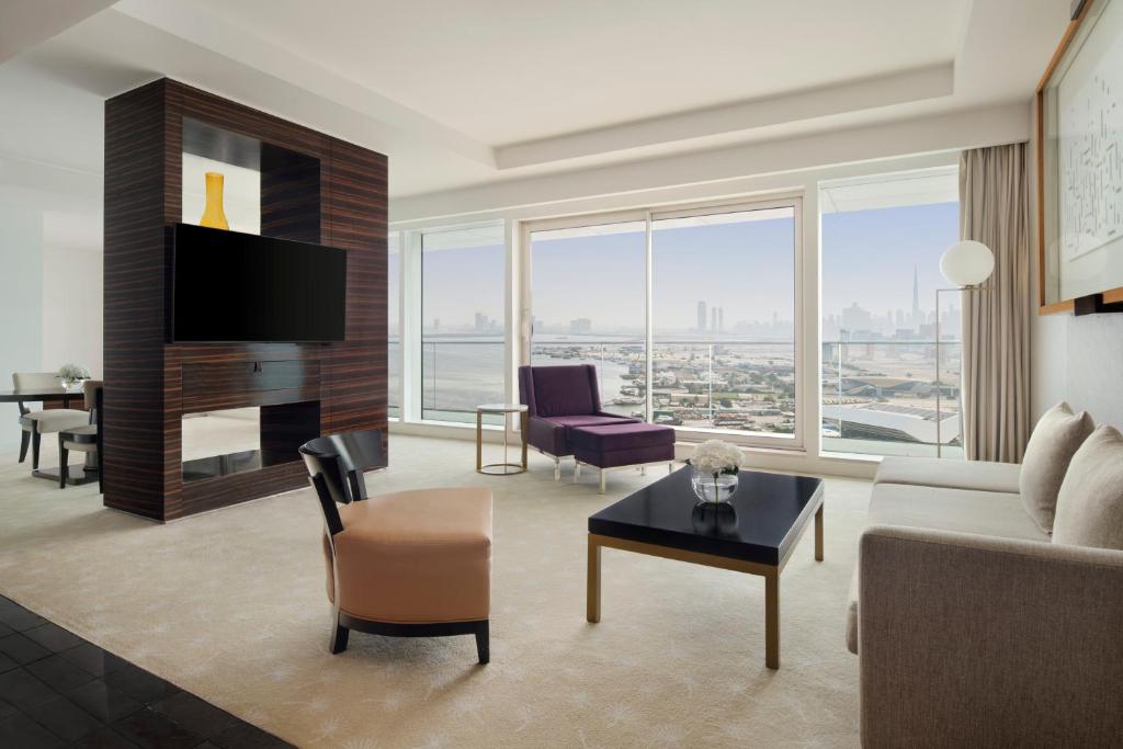 Two-Bedroom Presidential Suite - Image 5