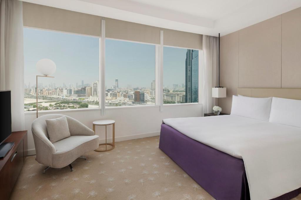Two-Bedroom Suite - Club Lounge Access - Image 3