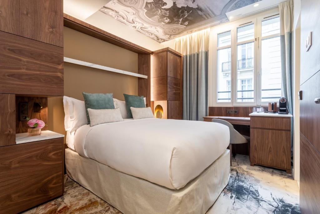 Cosy Queen Room - Image 5