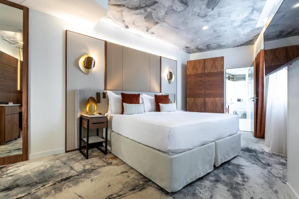 Premium Room - Image 3