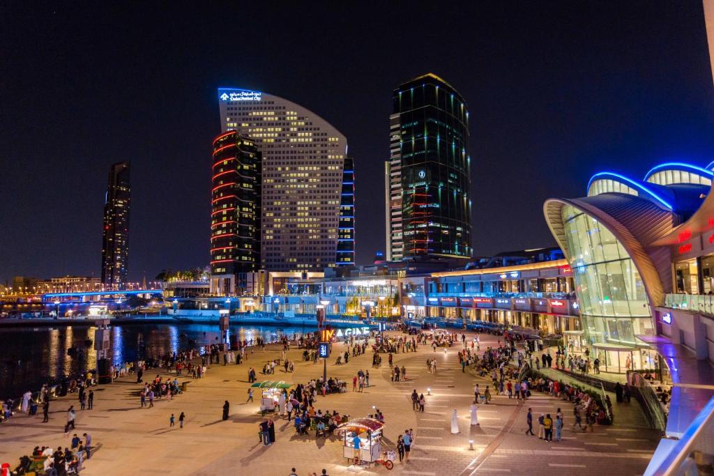InterContinental Residence Suites Dubai Festival City by IHG