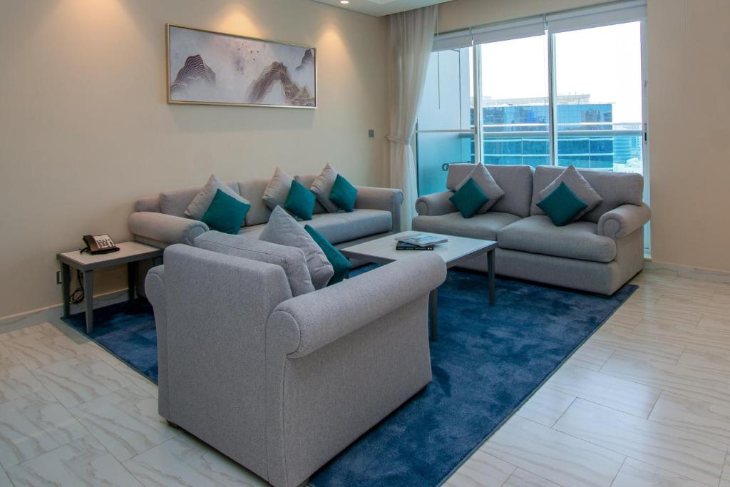 Premium Three-Bedroom Apartment - Image 2