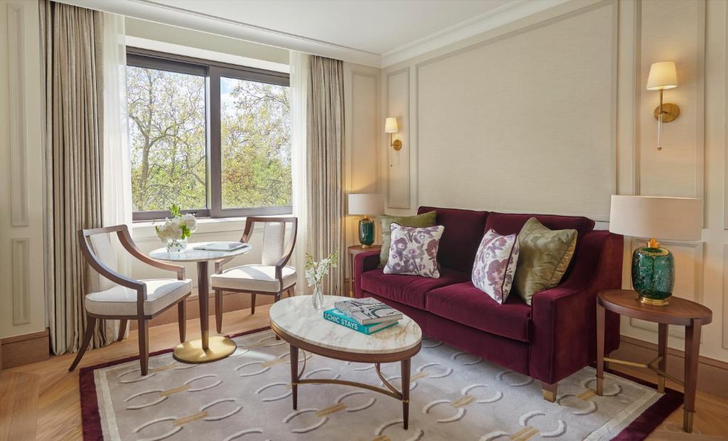 Garden Suite with exclusive access to Cadogan private gardens - Image 5