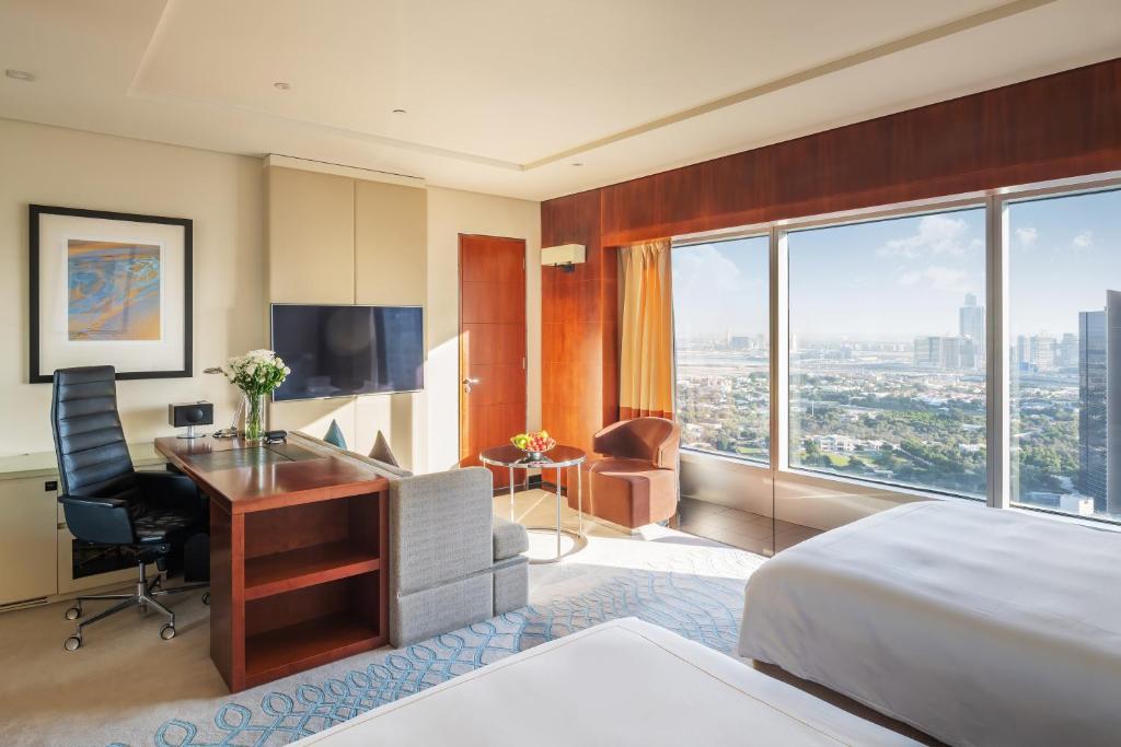 Club Room - Image 4