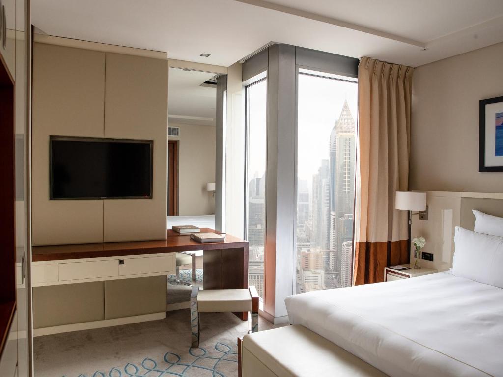 Junior Suite - Image 2