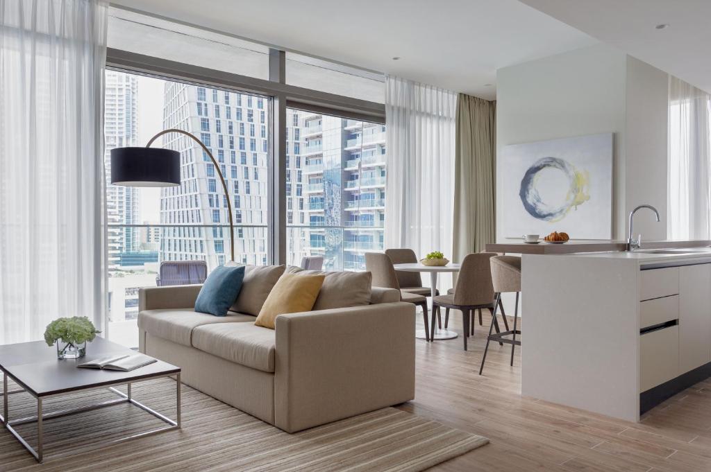 Premium Two Bedroom Suite with Balcony & Marina View - Image 1