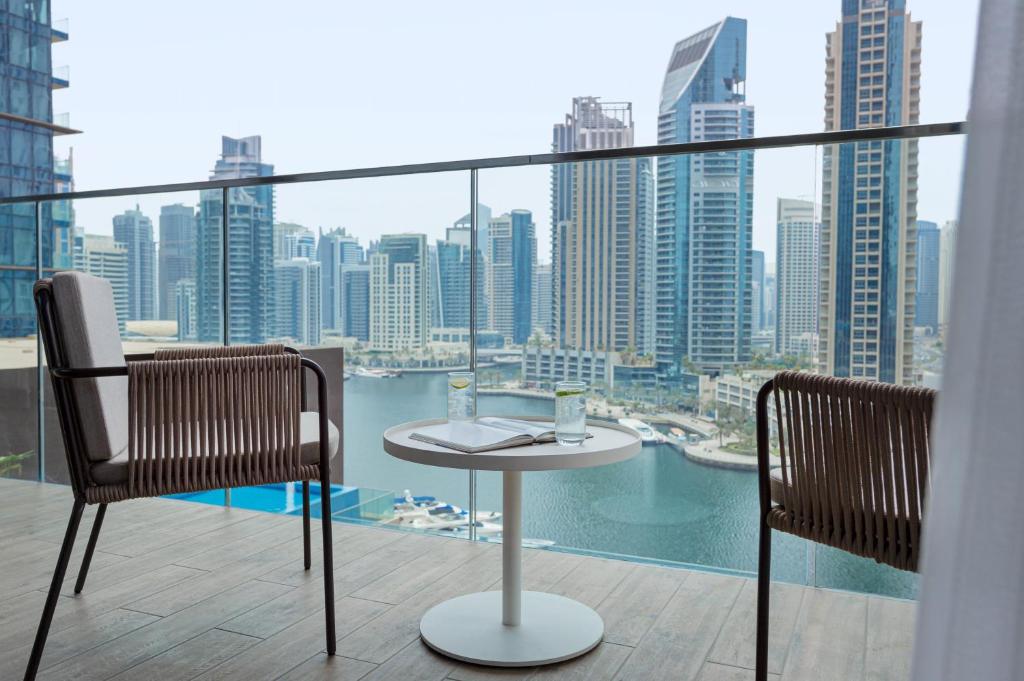 Premium Two Bedroom Suite with Balcony & Marina View - Image 3
