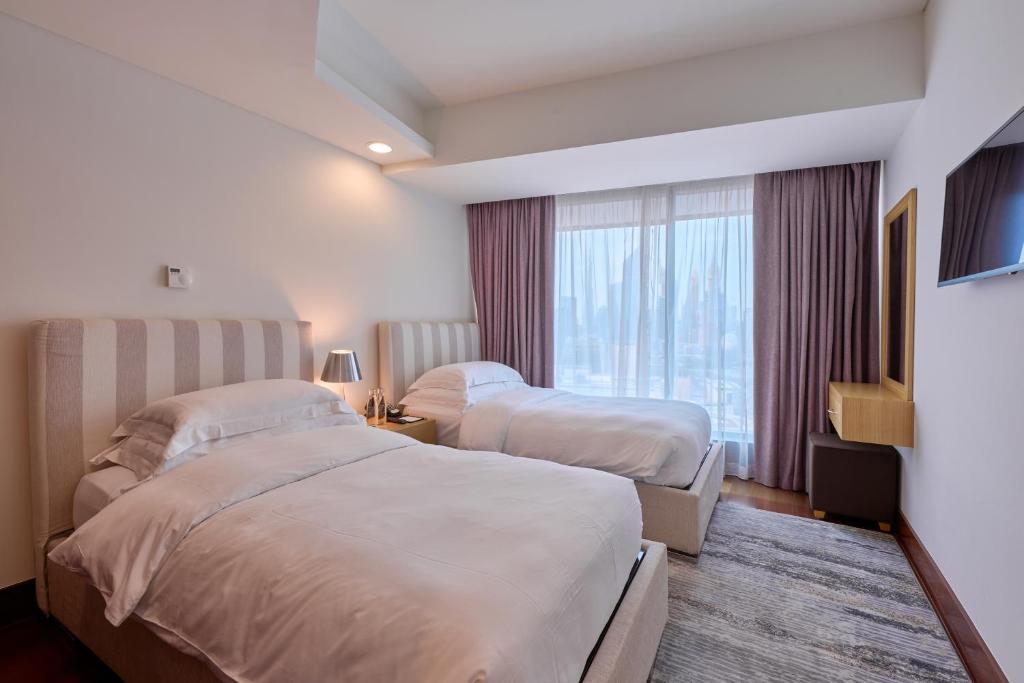 Two Bedroom Duplex Residence with Private Jacuzzi - Image 2