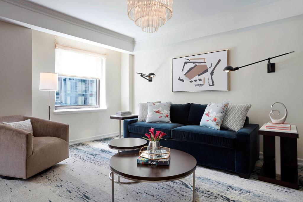 Junior Suite - Image 2