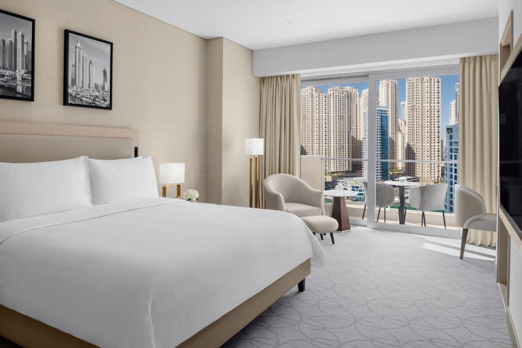 Executive City View Room - Image 3