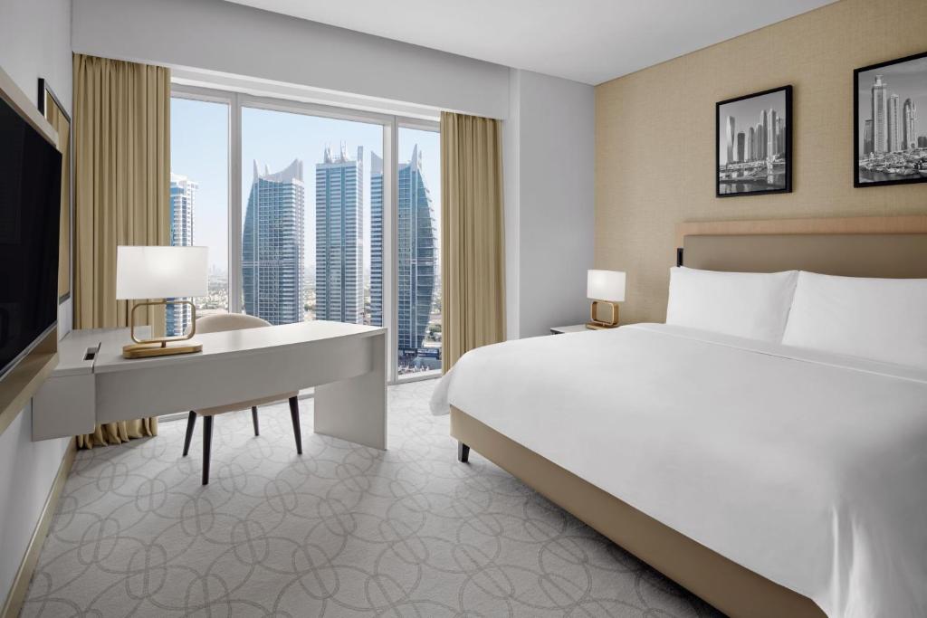 Premier City View Room - Image 6